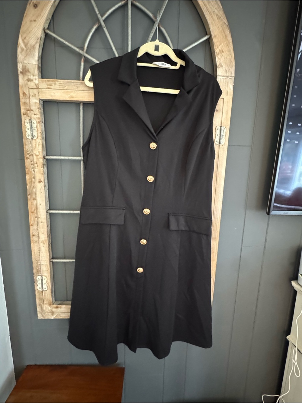 Grace Karin Black Sleeveless Button-Down Dress